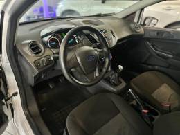 FORD - FIESTA - 2013/2014 - Branca - R$ 43.900,00