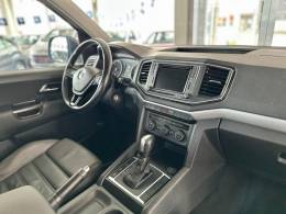 VOLKSWAGEN - AMAROK - 2021/2021 - Branca - R$ 175.900,00