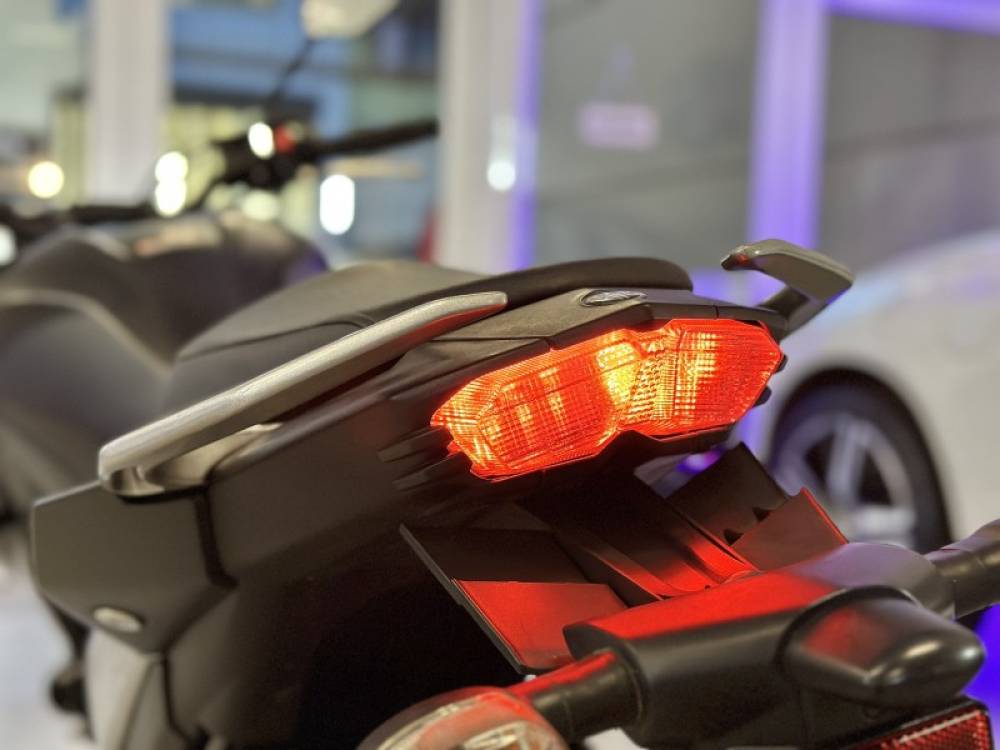 YAMAHA - FAZER - 2022/2023 - Preta - R$ 22.900,00