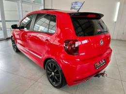 VOLKSWAGEN - FOX - 2010/2011 - Vermelha - R$ 44.900,00