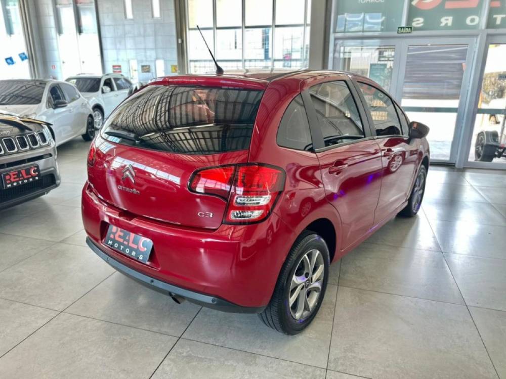 CITROËN - C3 - 2016/2017 - Vermelha - R$ 48.900,00