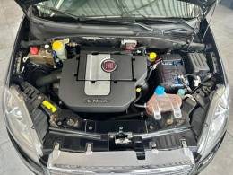 FIAT - LINEA - 2010/2011 - Preta - R$ 30.900,00