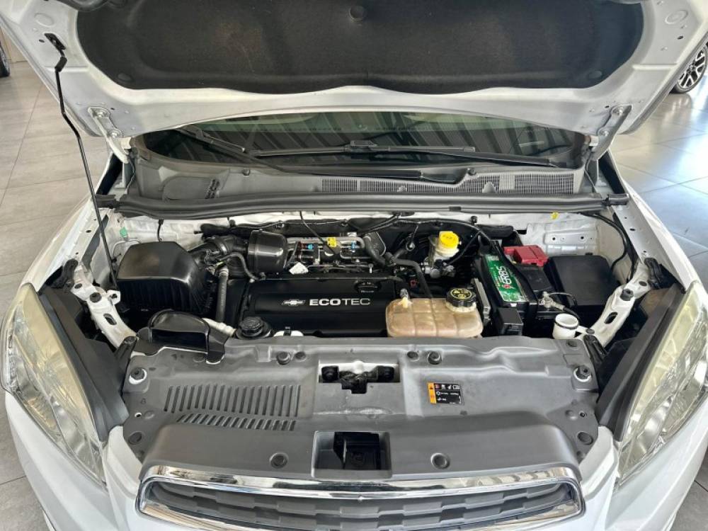 CHEVROLET - TRACKER - 2014/2015 - Branca - R$ 68.900,00