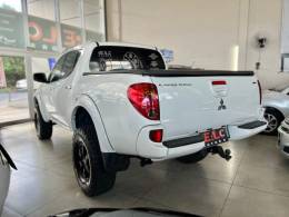 MITSUBISHI - L200 TRITON - 2013/2013 - Branca - R$ 128.900,00