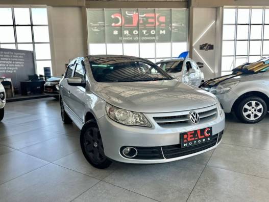 VOLKSWAGEN - VOYAGE - 2009/2010 - Prata - R$ 34.900,00