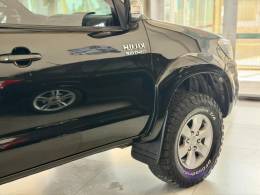 TOYOTA - HILUX - 2014/2014 - Preta - R$ 144.900,00