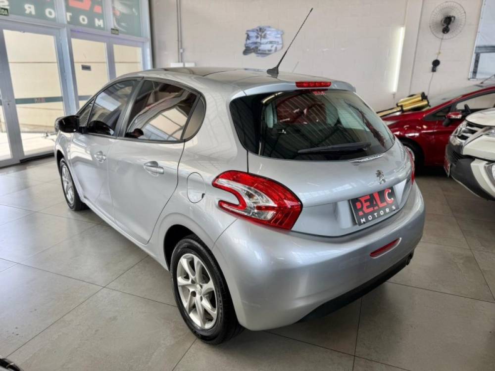 PEUGEOT - 208 - 2015/2015 - Prata - R$ 44.900,00