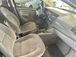 FIAT - LINEA - 2010/2011 - Preta - R$ 30.900,00