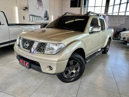 NISSAN - FRONTIER - 2009/2009 - Marrom - R$ 76.900,00