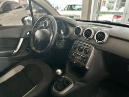 CITROËN - C3 - 2013/2014 - Branca - R$ 39.900,00