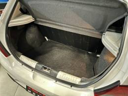 VOLKSWAGEN - GOL - 2012/2013 - Branca - R$ 30.900,00