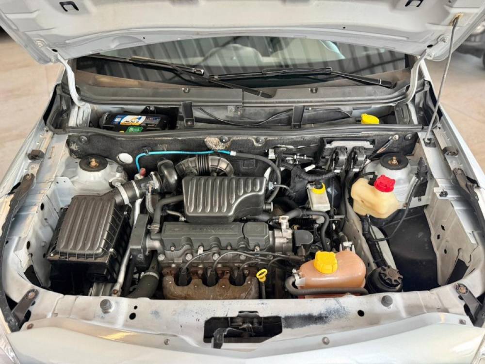 CHEVROLET - AGILE - 2012/2012 - Prata - R$ 32.900,00