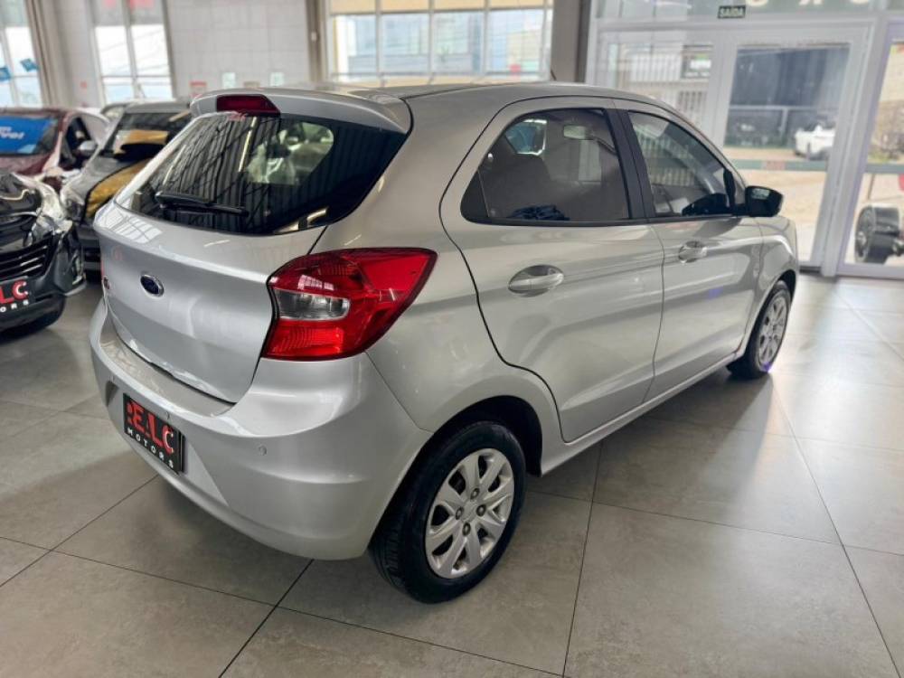 FORD - KA - 2017/2018 - Prata - R$ 44.900,00