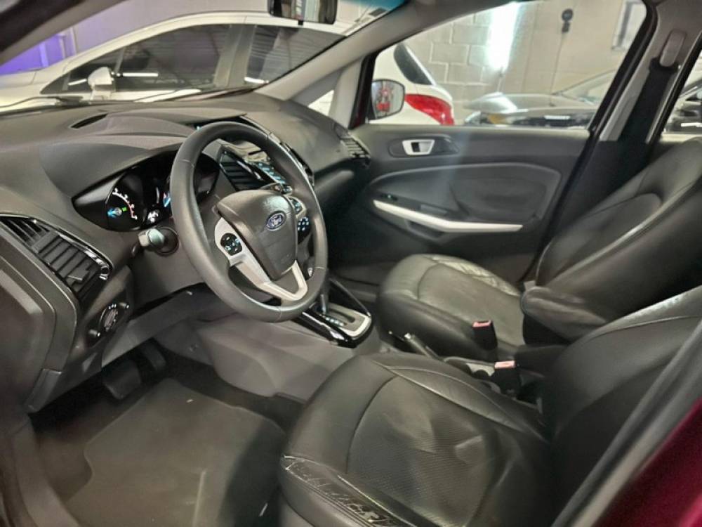 FORD - ECOSPORT - 2014/2015 - Vermelha - R$ 58.900,00