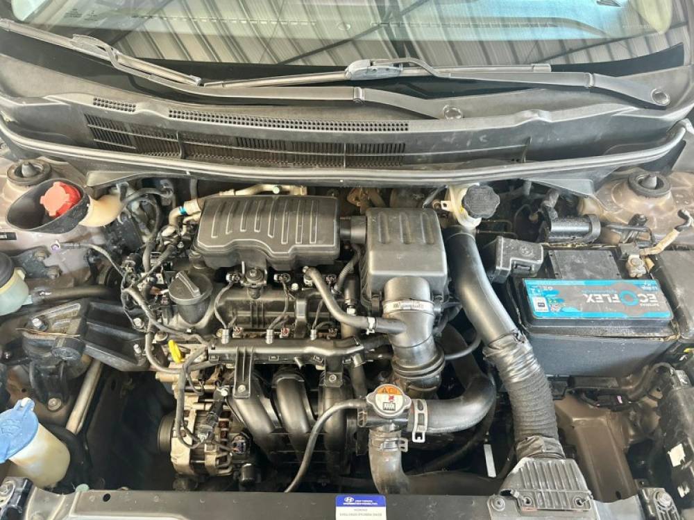 HYUNDAI - HB20 - 2016/2016 - Marrom - R$ 47.900,00