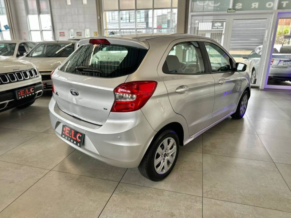 FORD - KA - 2015/2016 - Prata - R$ 43.900,00