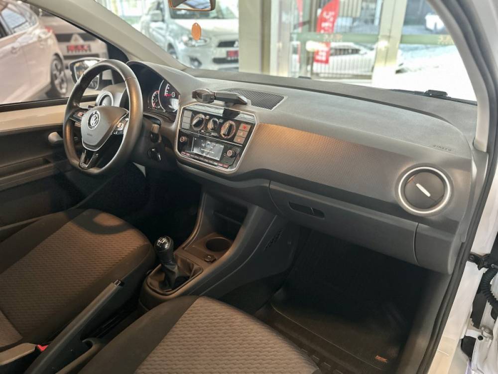 VOLKSWAGEN - UP - 2019/2019 - Branca - R$ 64.900,00