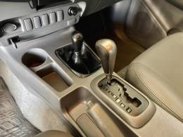 TOYOTA - HILUX - 2014/2014 - Preta - R$ 144.900,00