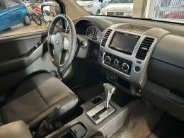 NISSAN - FRONTIER - 2014/2015 - Branca - R$ 109.900,00