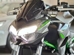 KAWASAKI - Z650 - 2023/2024 - Cinza - R$ 41.900,00