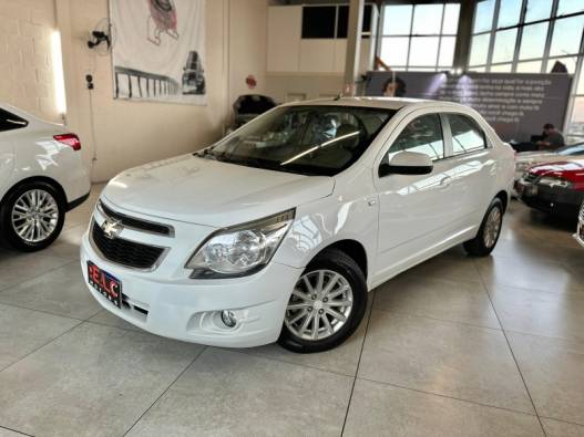 CHEVROLET - COBALT - 2012/2012 - Branca - R$ 39.900,00