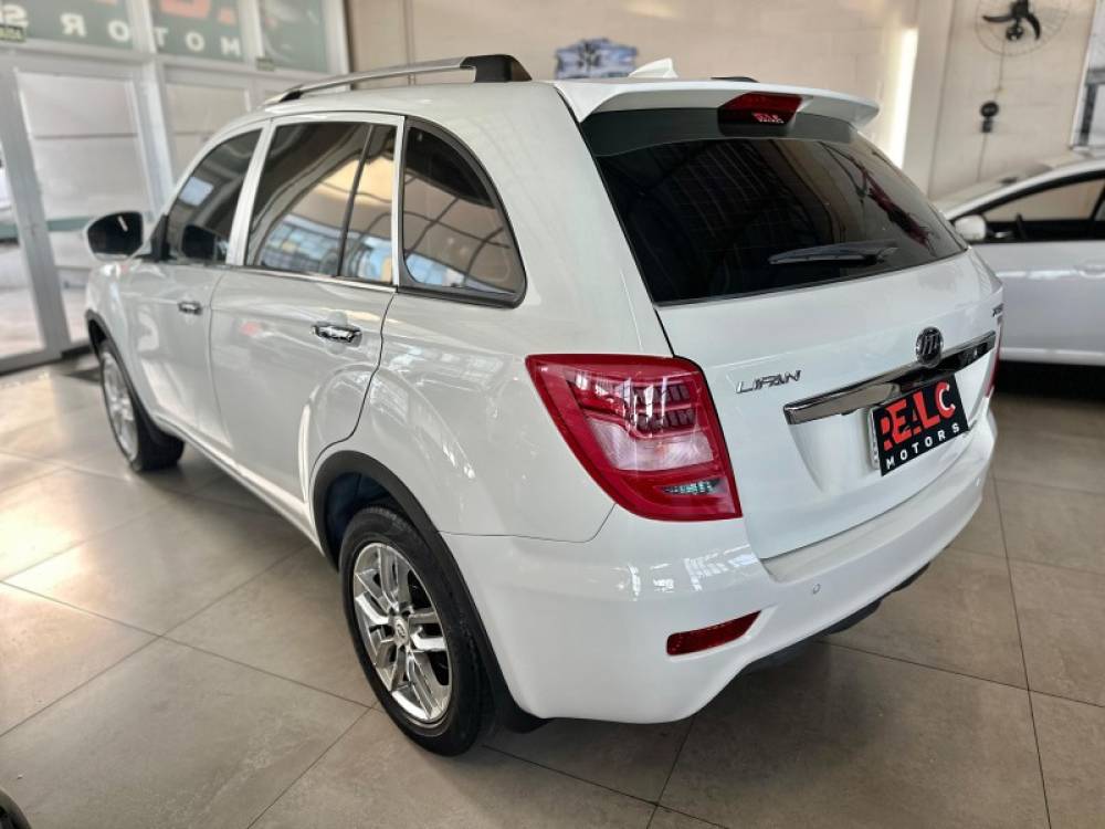 LIFAN - X60 - 2015/2016 - Branca - R$ 42.900,00