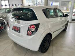 CHEVROLET - SONIC - 2014/2014 - Branca - R$ 43.900,00