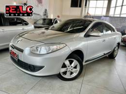 RENAULT - FLUENCE - 2013/2014 - Prata - R$ 42.900,00