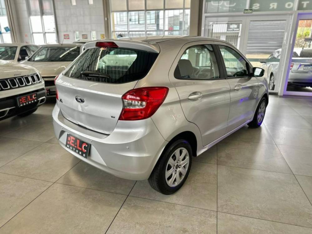 FORD - KA - 2015/2016 - Prata - R$ 42.900,00