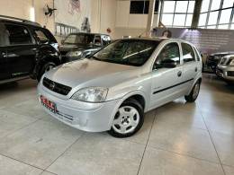 CHEVROLET - CORSA - 2005/2005 - Prata - R$ 24.900,00