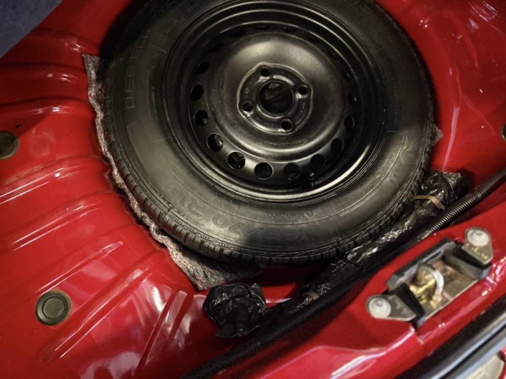 CHEVROLET - CELTA - 2012/2013 - Vermelha - R$ 35.900,00