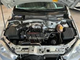 CHEVROLET - CORSA - 2005/2005 - Prata - R$ 24.900,00