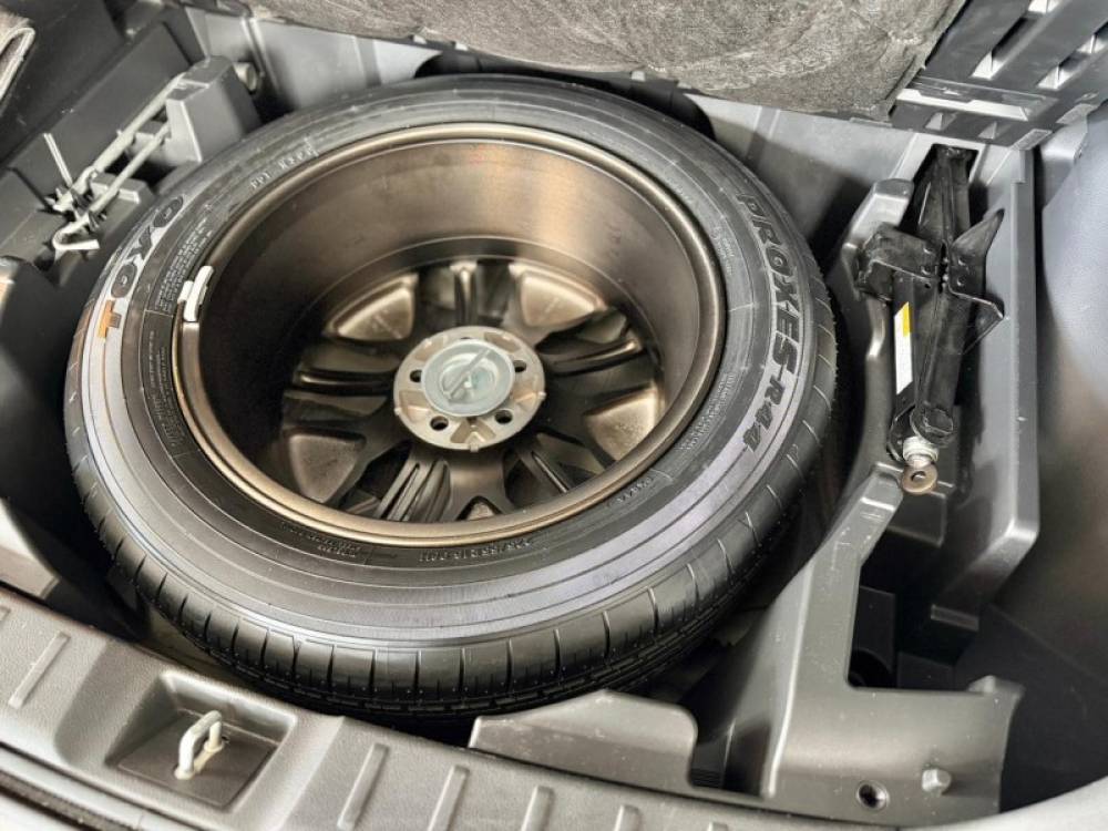 MITSUBISHI - ECLIPSE CROSS - 2019/2020 - Cinza - R$ 117.900,00