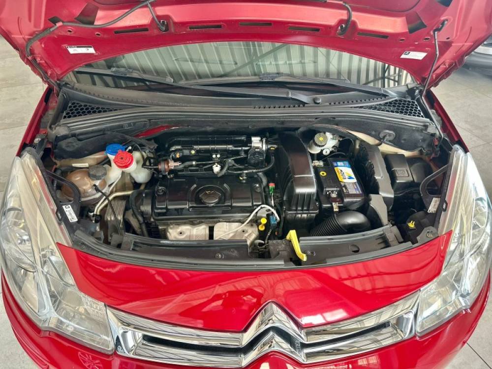 CITROËN - C3 - 2016/2017 - Vermelha - R$ 48.900,00