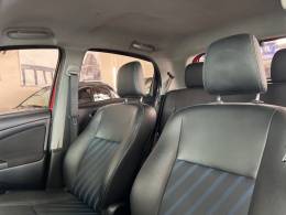 TOYOTA - ETIOS - 2016/2016 - Vermelha - R$ 46.900,00