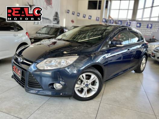 FORD - FOCUS - 2014/2015 - Azul - R$ 57.900,00