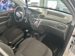 FORD - FOCUS - 2009/2009 - Branca - R$ 30.900,00
