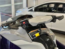 SEADOO - JET SKI - 2024/2025 - Roxa - R$ 112.900,00