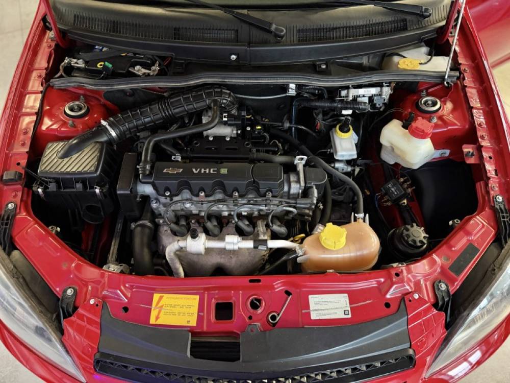 CHEVROLET - CELTA - 2012/2013 - Vermelha - R$ 35.900,00