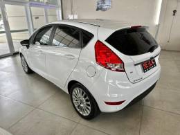 FORD - FIESTA - 2014/2014 - Branca - R$ 49.900,00