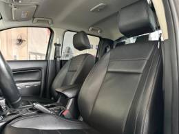 FORD - RANGER - 2021/2022 - Cinza - R$ 188.900,00