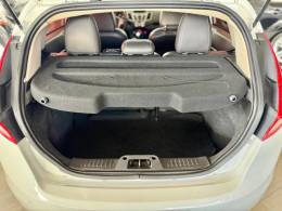 FORD - FIESTA - 2012/2013 - Branca - R$ 43.900,00