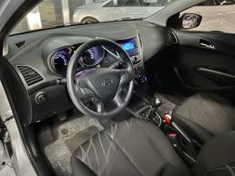 HYUNDAI - HB20 - 2015/2015 - Prata - R$ 49.900,00