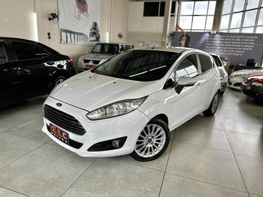 FORD - FIESTA - 2014/2014 - Branca - R$ 49.900,00