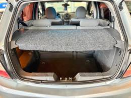 CHEVROLET - AGILE - 2012/2012 - Prata - R$ 32.900,00