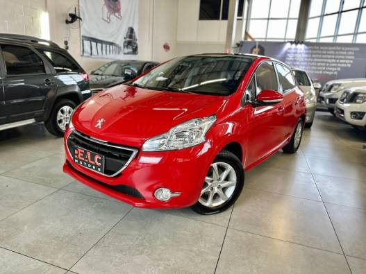 PEUGEOT - 208 - 2014/2014 - Vermelha - R$ 42.900,00
