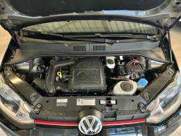 VOLKSWAGEN - UP - 2018/2019 - Preta - R$ 64.900,00