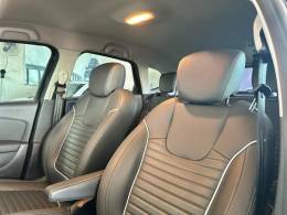 RENAULT - CAPTUR - 2018/2018 - Preta - R$ 74.900,00