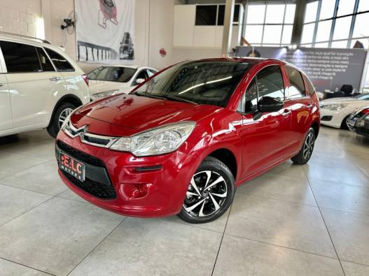 CITROËN - C3 - 2013/2014 - Vermelha - R$ 35.900,00