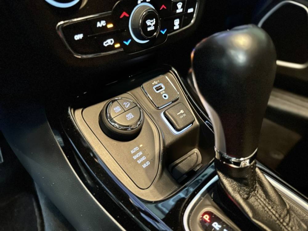 JEEP - COMPASS - 2021/2021 - Cinza - R$ 129.900,00